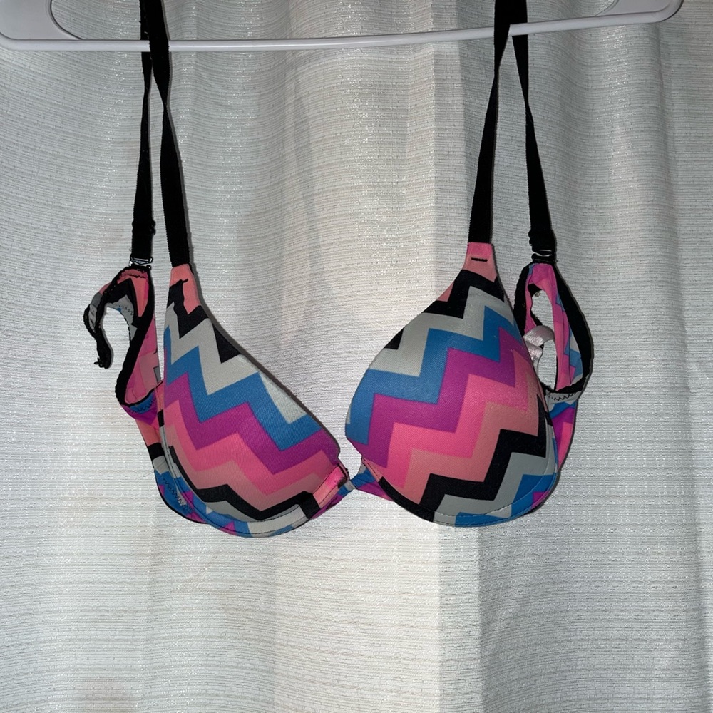 Victoria secret 34A bra